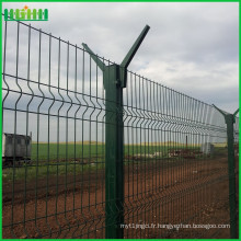 2016 vente chaude haute qualité Chine usine pvc caoted clôture de treillis métallique